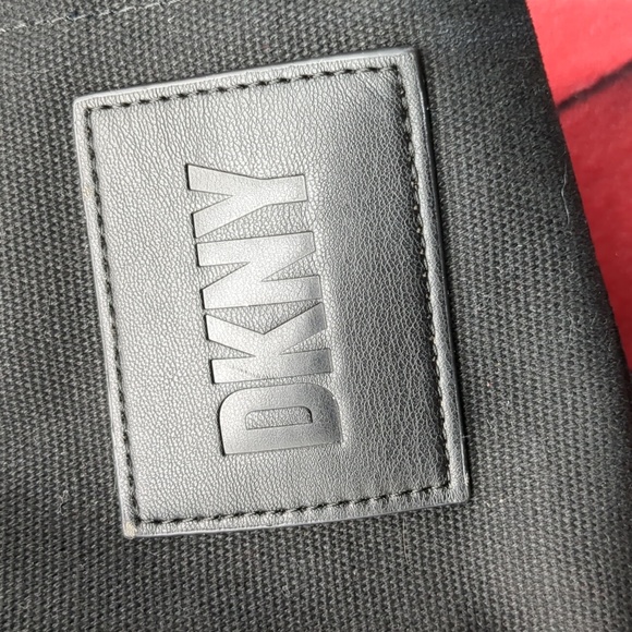 DKNY Hadler medium tote - Picture 7 of 12